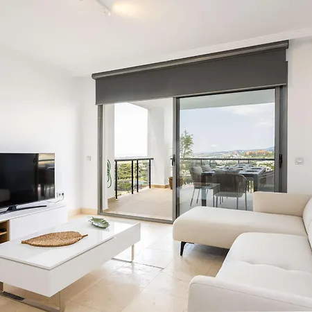 Mediterranean Swing - Acosta 5 Estepona