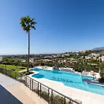 Mediterranean Swing - Acosta 5 * Estepona