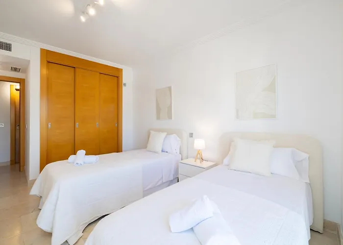 Mediterranean Swing - Acosta 5 * Estepona