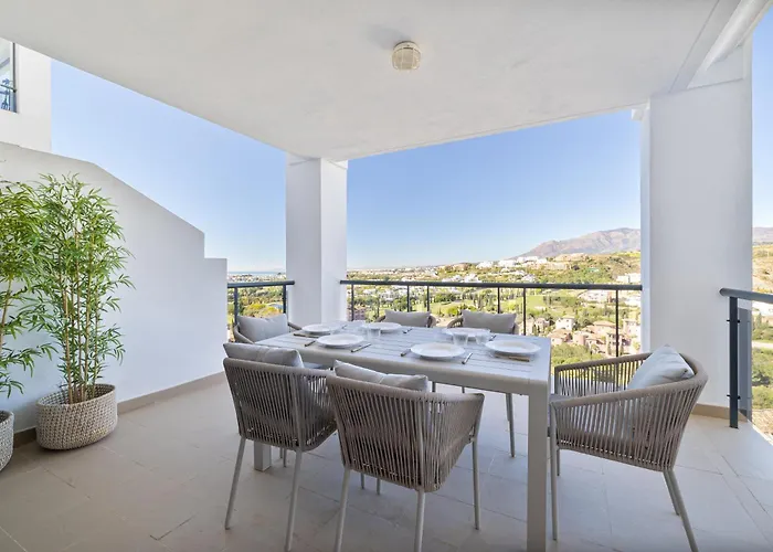 Mediterranean Swing - Acosta 5 * Estepona