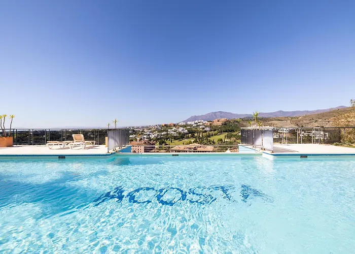 Mediterranean Swing - Acosta 5 Apartment *